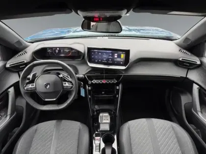 Photo 9 Peugeot 2008  1.2 Hybrid 145ch Allure e-DCS6