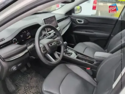 Photo 29 Jeep Compass  1.5 Turbo T4 130ch MHEV Summit 4x2 BVR7