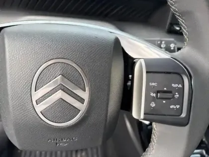 Photo 13 Citroën C3  1.2 Turbo 100ch MAX