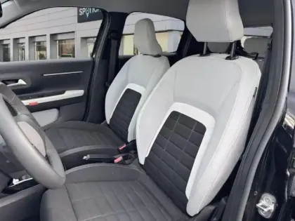 Photo 8 Citroën C3  1.2 Turbo 100ch MAX