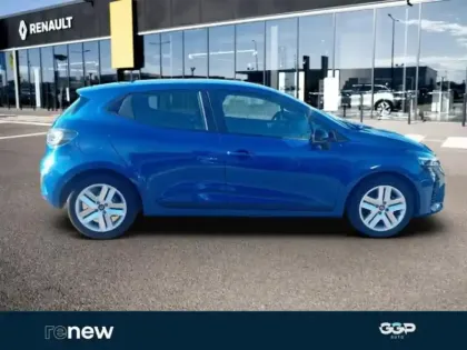Photo 6 Renault Clio  1.6 E-Tech 145ch full hybrid Evolution - 24