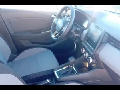 Photo 14 Renault Clio  1.6 E-Tech 145ch full hybrid Evolution - 24