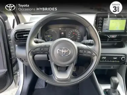 Photo 8 Toyota Yaris  116h Dynamic Business 5p + Programme Beyond Zero Academy MY22