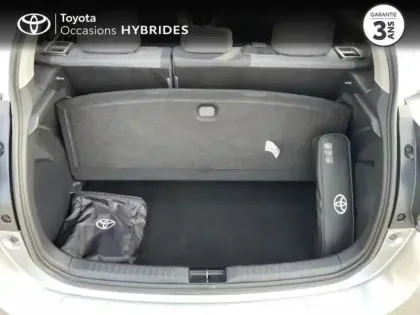 Photo 9 Toyota Yaris  116h Dynamic Business 5p + Programme Beyond Zero Academy MY22