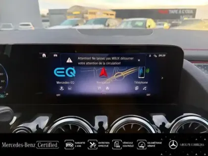 Photo 7 Mercedes EQA  250+ 190ch