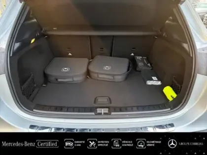 Photo 11 Mercedes EQA  250+ 190ch