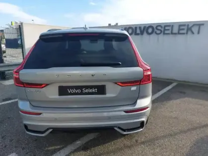 Photo 7 Volvo Xc60  T6 AWD 253 + 145ch Utimate Style Dark Geartronic