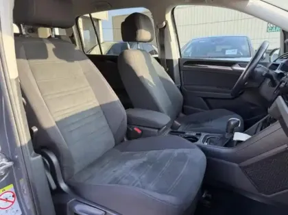 Photo 8 Volkswagen Touran  1.5 TSI EVO 150ch Carat 7 places Euro6ap