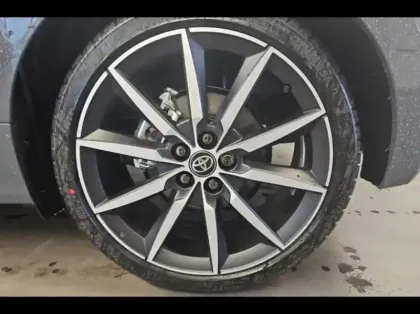 Photo 12 Toyota Yaris  130h GR Sport 5p MY25