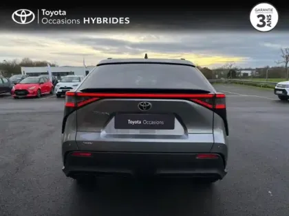 Photo 9 Toyota Bz4x  224ch 11kW Grande Autonomie Design MC25