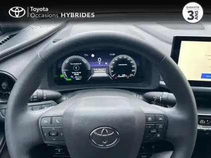 Photo 12 Toyota C-HR  2.0 Hybride Rechargeable 225ch Design MY25