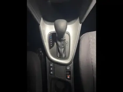 Photo 12 Toyota Yaris  Cross 116h Dynamic MY22