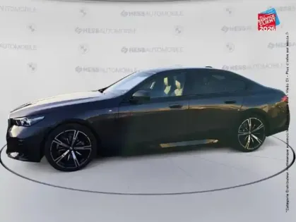 Photo 8 BMW Serie 5 Série 5 530e 299ch M Sport