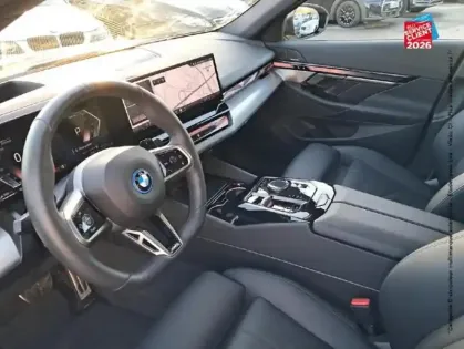 Photo 14 BMW Serie 5 Série 5 530e 299ch M Sport