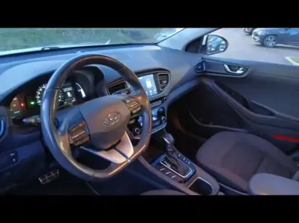 Photo 8 Hyundai Ioniq  Hybrid 141ch Creative