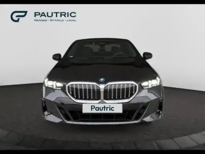 Photo 7 BMW Serie 5 Série 5 530e 299ch M Sport