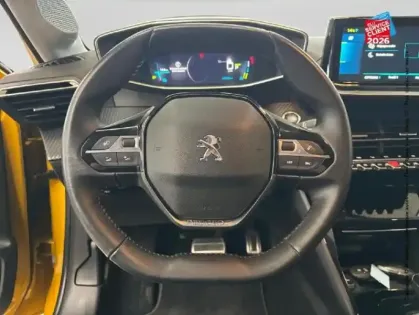 Photo 11 Peugeot 208  e- 136ch Roadtrip