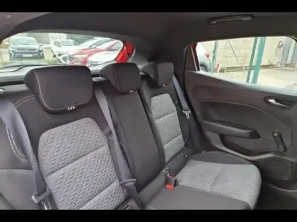 Photo 10 Renault Clio  1.6 E-Tech 140ch Limited -21