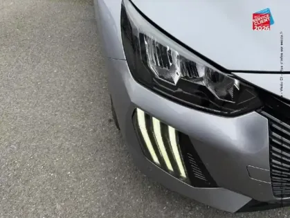 Photo 12 Peugeot 208  1.2 PureTech 100ch S&S Allure