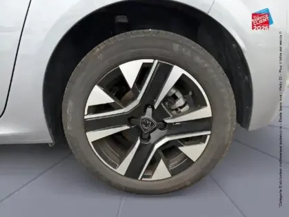 Photo 9 Peugeot 208  1.2 PureTech 100ch S&S Allure