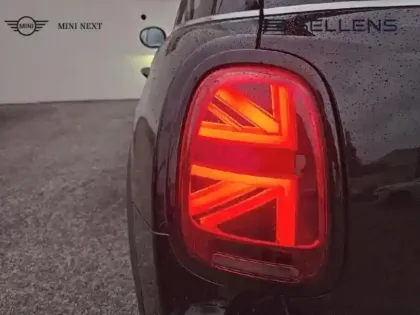 Photo 9 Mini Mini  5 Portes Cooper 136ch Edition Camden BVA7