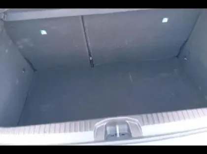 Photo 11 Renault Clio  1.6 E-Tech 145ch full hybrid Evolution - 25