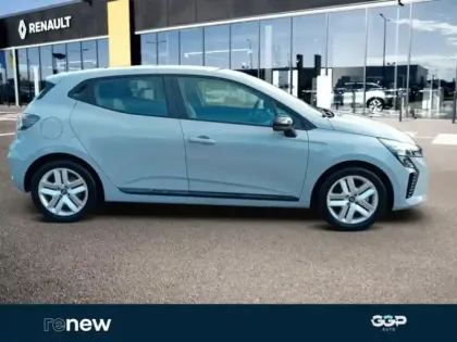 Photo 6 Renault Clio  1.6 E-Tech 145ch full hybrid Evolution - 25