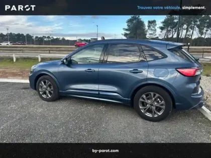 Photo 12 Ford Kuga 2.5 Duratec 190ch FHEV E85 ST-Line X BVA