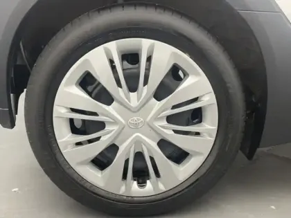 Photo 8 Toyota Aygo 1.0 VVT-i 72 Dynamic