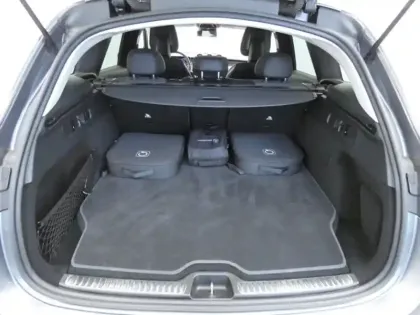 Photo 9 Mercedes Classe GLC SUV 300 e Hybrid EQ 4MATIC Avantgarde Line