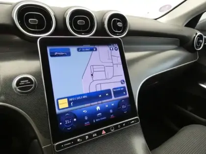 Photo 19 Mercedes Classe GLC SUV 300 e Hybrid EQ 4MATIC Avantgarde Line