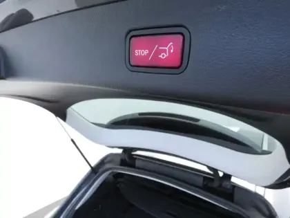 Photo 21 Mercedes Classe GLC SUV 300 e Hybrid EQ 4MATIC Avantgarde Line