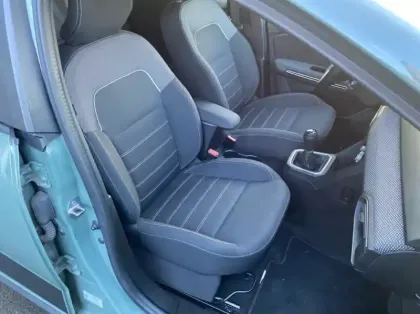 Photo 23 Dacia Jogger 1.0 ECO-G 100ch Extreme+ 7 places