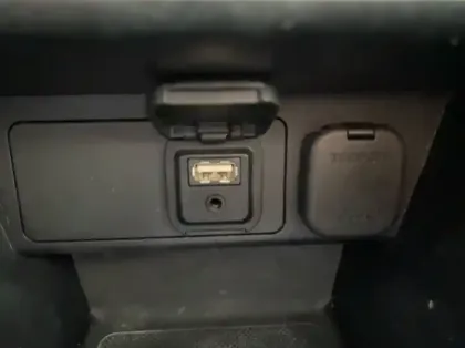 Photo 16 Mazda 2 1.5 SKYACTIV-G M Hybrid 90ch Elégance 5cv