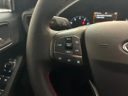 Photo 15 Ford Focus 1.0 EcoBoost mHEV 155ch ST-Line X