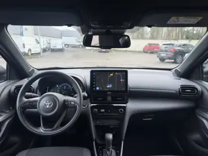 Photo 10 Toyota Yaris Hybride 1.5 HYBRID 130H DESIGN AUTO 2WD