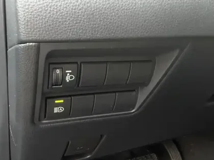 Photo 19 Toyota Yaris Hybride 1.5 HYBRID 130H DESIGN AUTO 2WD