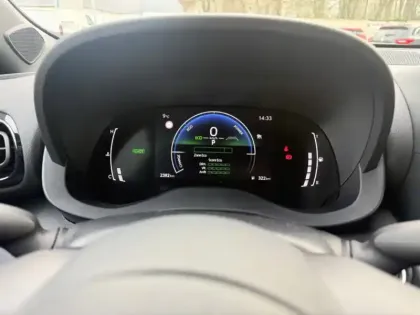 Photo 21 Toyota Yaris Hybride 1.5 HYBRID 130H DESIGN AUTO 2WD