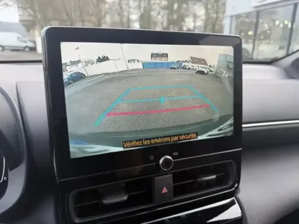 Photo 11 Toyota Yaris Hybride 1.5 HYBRID 130H DESIGN AUTO 2WD