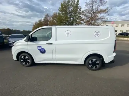 Photo 19 Ford Transit Custom Fg 320 L1H1 Electrique 160 kW 218ch Trend