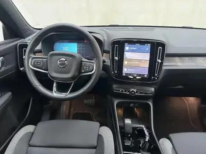 Photo 21 Volvo Xc40  Recharge Extended Range 252 ch 1EDT