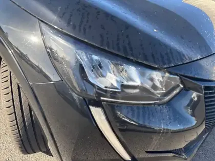 Photo 41 Peugeot 208  Electrique 50 kWh 136ch