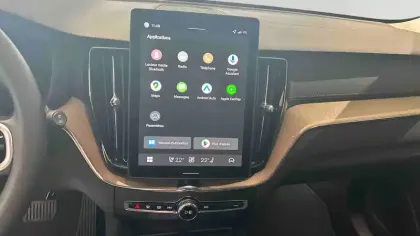 Photo 13 Volvo Xc60  T6 AWD Hybride rechargeable 253 ch+145 ch Geartronic 8