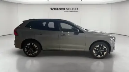 Photo 8 Volvo Xc60  T6 AWD Hybride rechargeable 253 ch+145 ch Geartronic 8