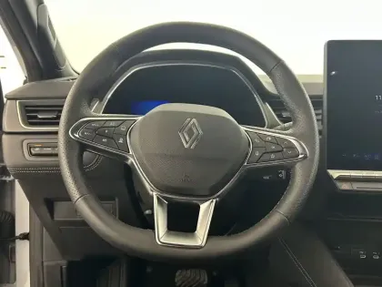 Photo 10 Renault Symbioz  E-Tech full hybrid 145