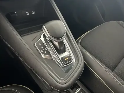 Photo 16 Renault Symbioz  E-Tech full hybrid 145