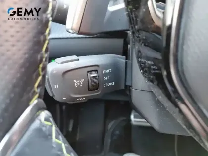 Photo 15 Peugeot 2008  PureTech 130 S&S EAT8