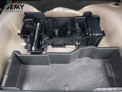 Photo 38 Peugeot 2008  PureTech 130 S&S EAT8