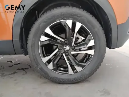 Photo 27 Peugeot 2008  PureTech 130 S&S EAT8