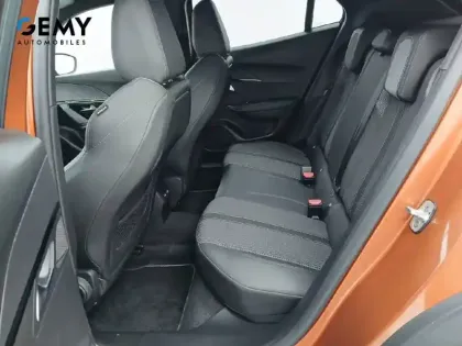 Photo 26 Peugeot 2008  PureTech 130 S&S EAT8